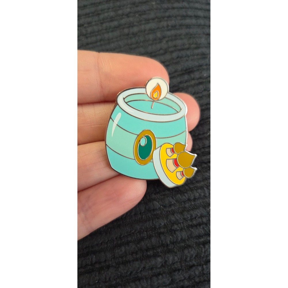 Disney Princess Jasmine Candle Enamel Pin Aladdin Teal Gold FAC-099343-25216